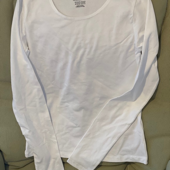 H&M Basics Long Sleeve Black + White Shirts (set) - Picture 3 of 6